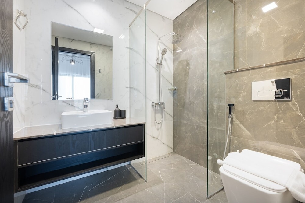 Awesome 1-bedroom in Al Barshaa South Near to Dubai Adventures