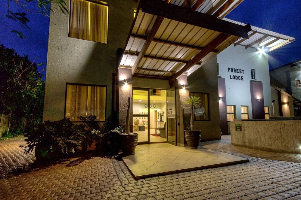 Forest Lodge