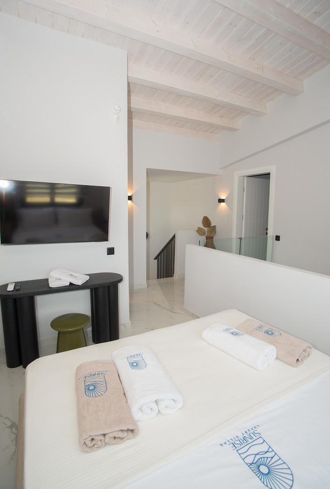 Sunrise Villas Collection