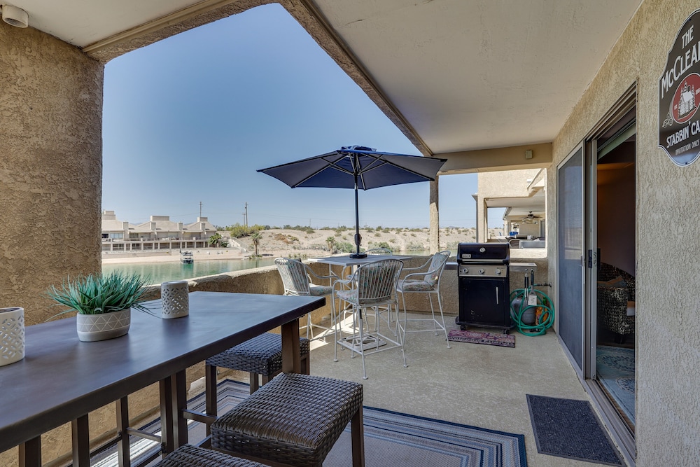 Waterfront Condo w/ Pool Access in Lake Havasu