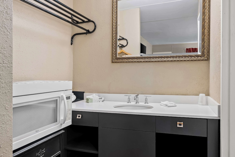 Americas Best Value Inn Danville