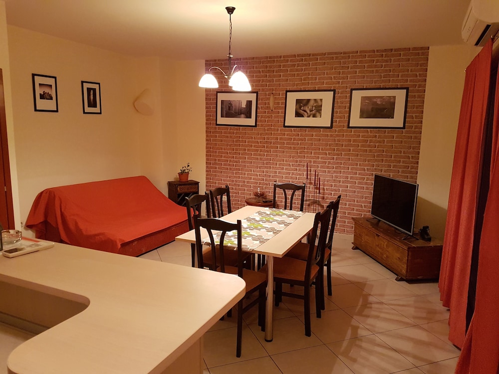 Burum Apartments