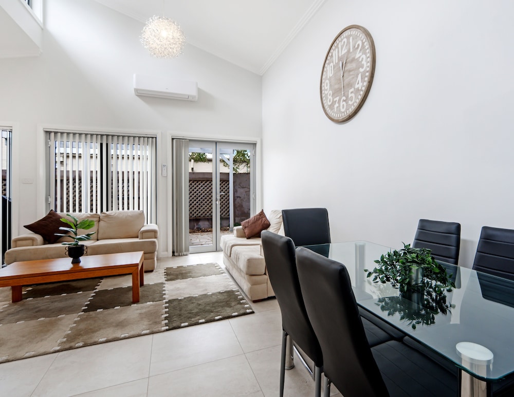 Kozyguru | St Peters | Beautiful 3 Bedroom House