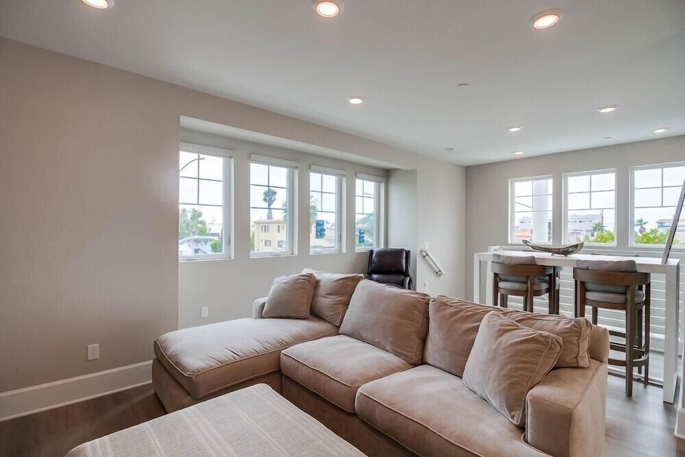 Santa Barbara Loft