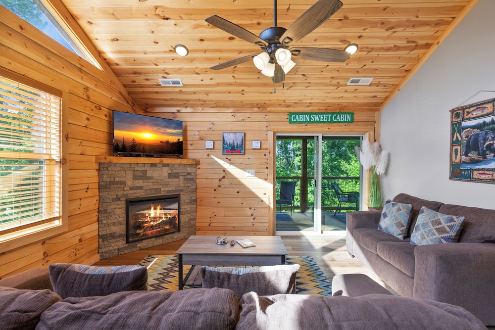 Eagle Mountain Cabin