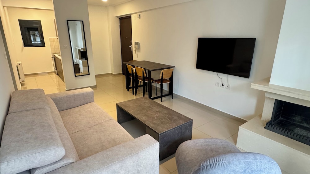 Icon Apartments