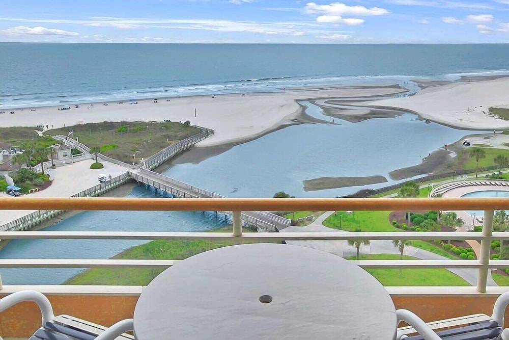 Ocean Creek North Tower F11 2 Bedroom Condo