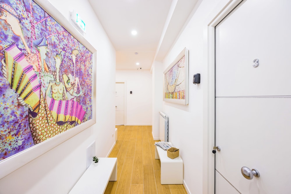 Carlo III guest house