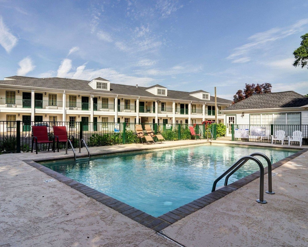 Quality Inn Hartwell - Property Image 11