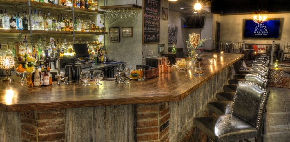 Artisan Downtown