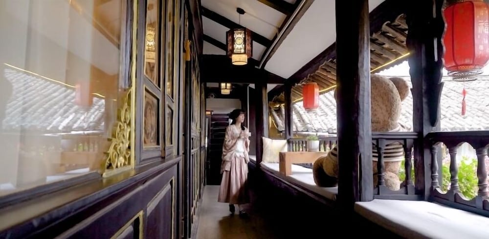 Yiyuan Snow Mountain View Historical Naxi House - Lijiang Old Town Mufu branch