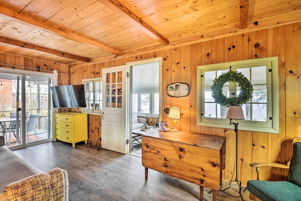Henderson Harbor Cottage w/ Lake Access! - Property Image 18