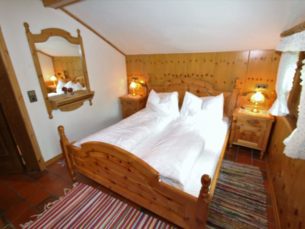 Quiet Holiday Home Near ski Resort view 4