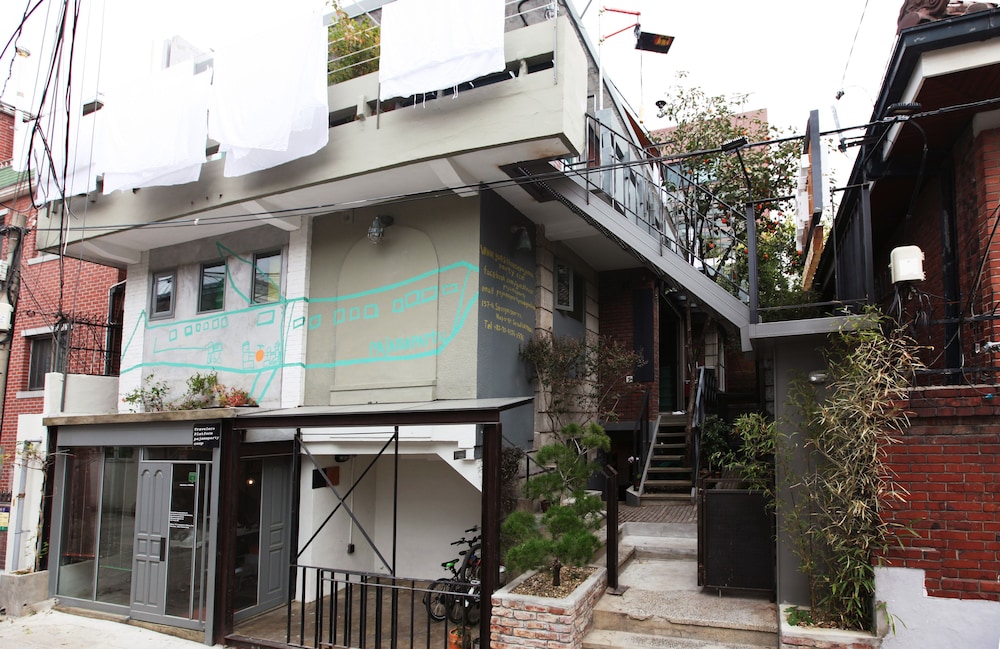Hongdae Guesthouse Pajamaparty - Hostel