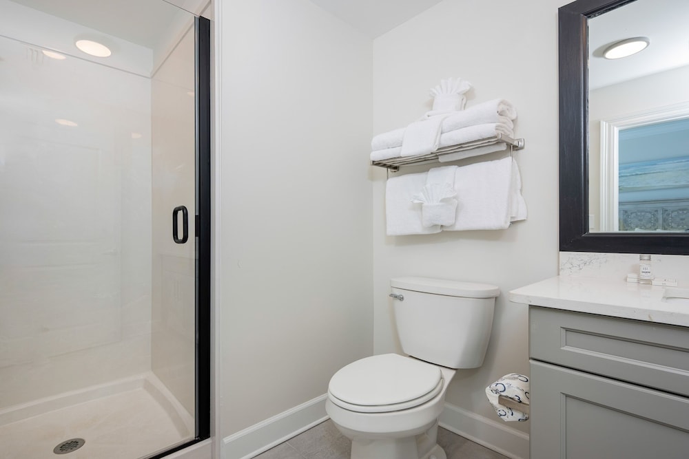 Phoenix Gulf Shores Ii 2205 4 Bedroom Condo