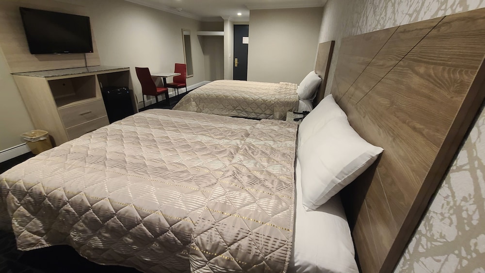 Bayview Inn Motel - Adults Only view 5