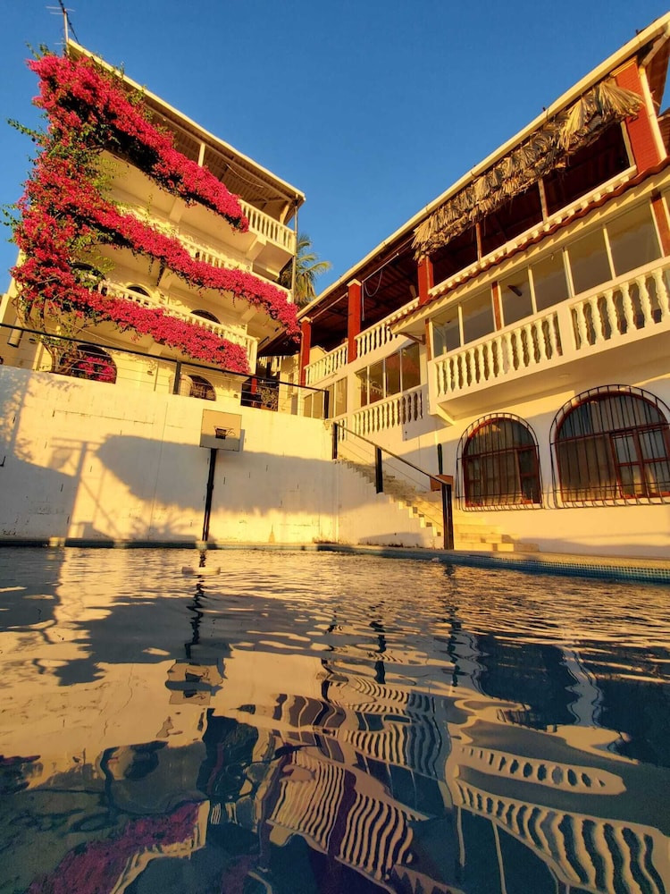 The Grand Monticchiello Villa