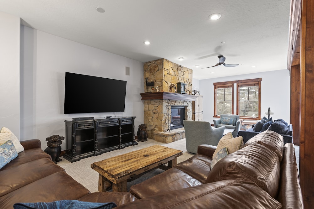 Park City Ski Resort - Town Pointe Condos