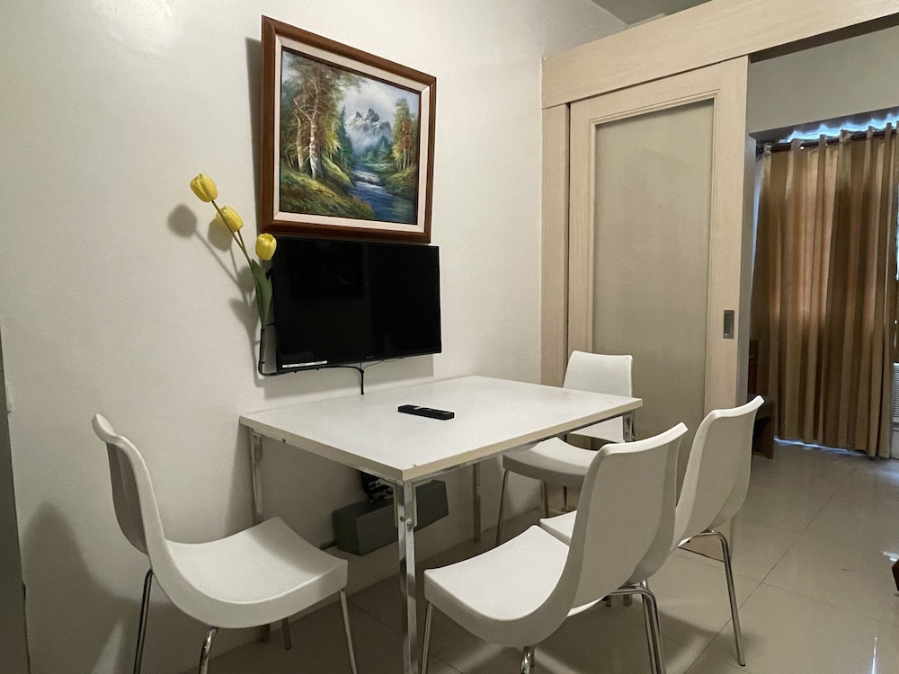 Premiere Haven at Sea Residences
