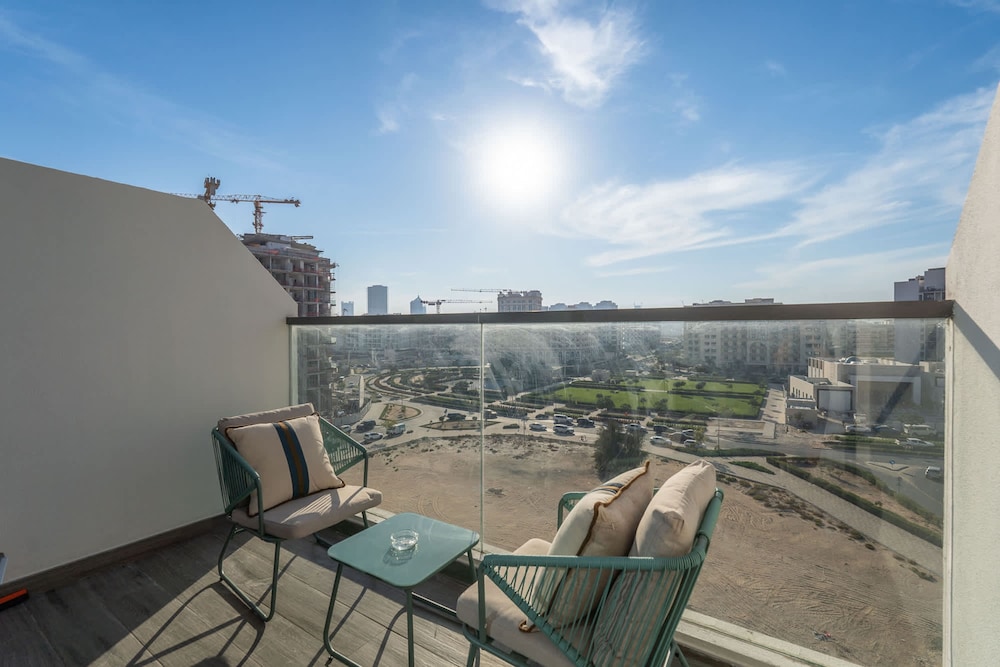 Delightful Studio in Park Views That Sleeps 2