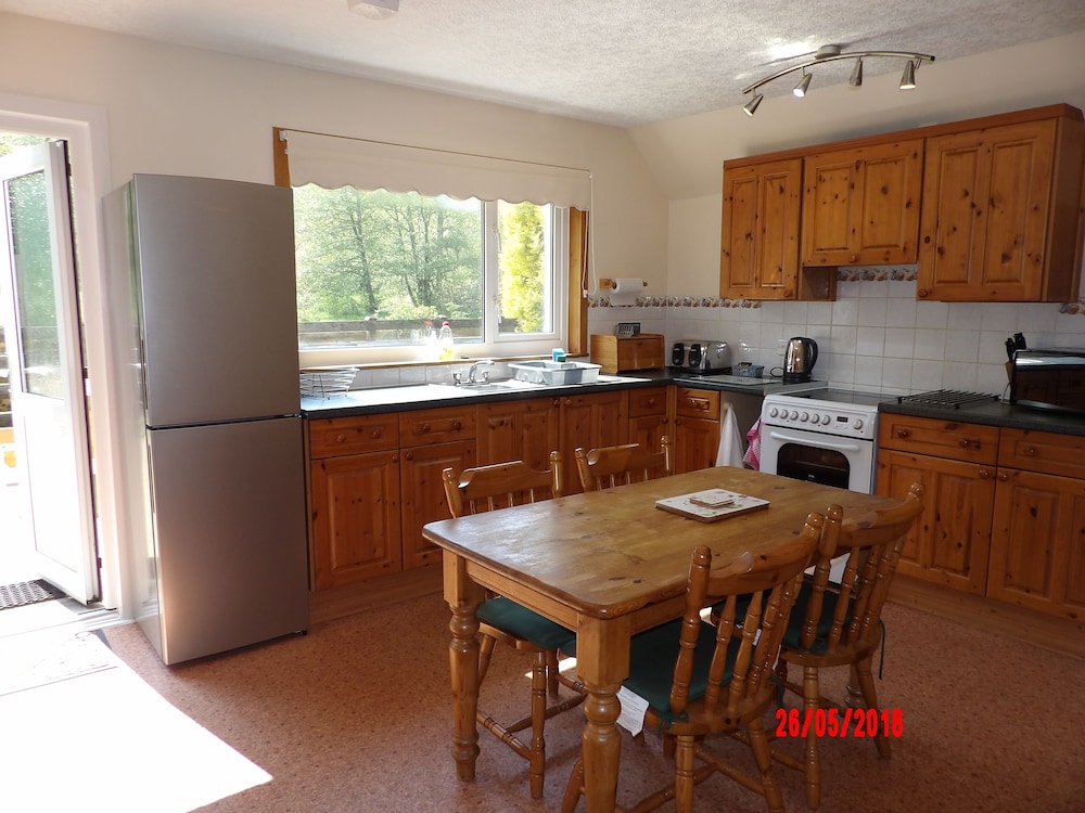 Glen Croft Cottage view 4