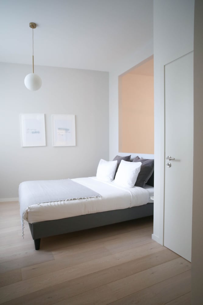 Noho City Flat view 2