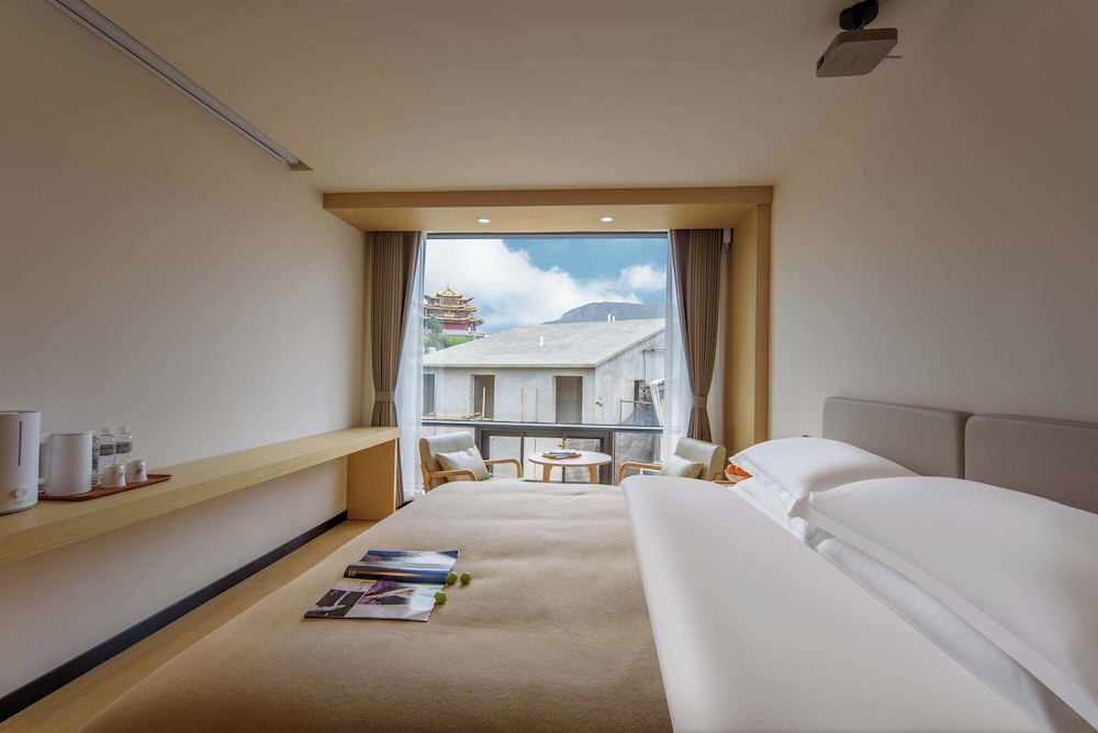 Xuejian Homestay