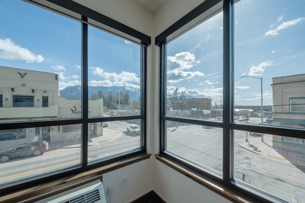 Columbia Falls Downtown Condo