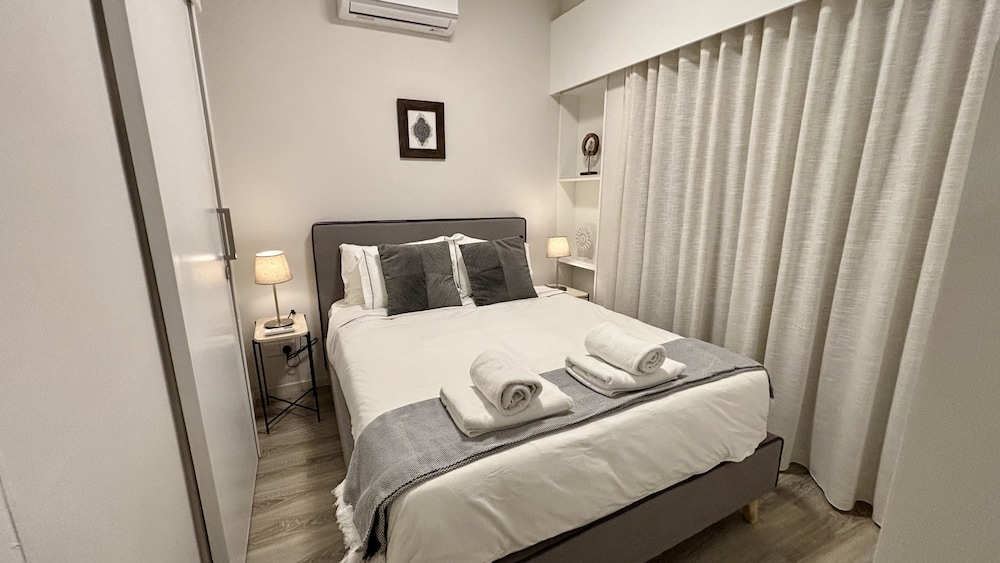 Seabreeze City Center Flat No 5