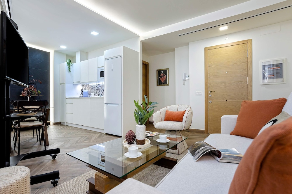 Bright Apartment in Sevilla Center. Murillo VI