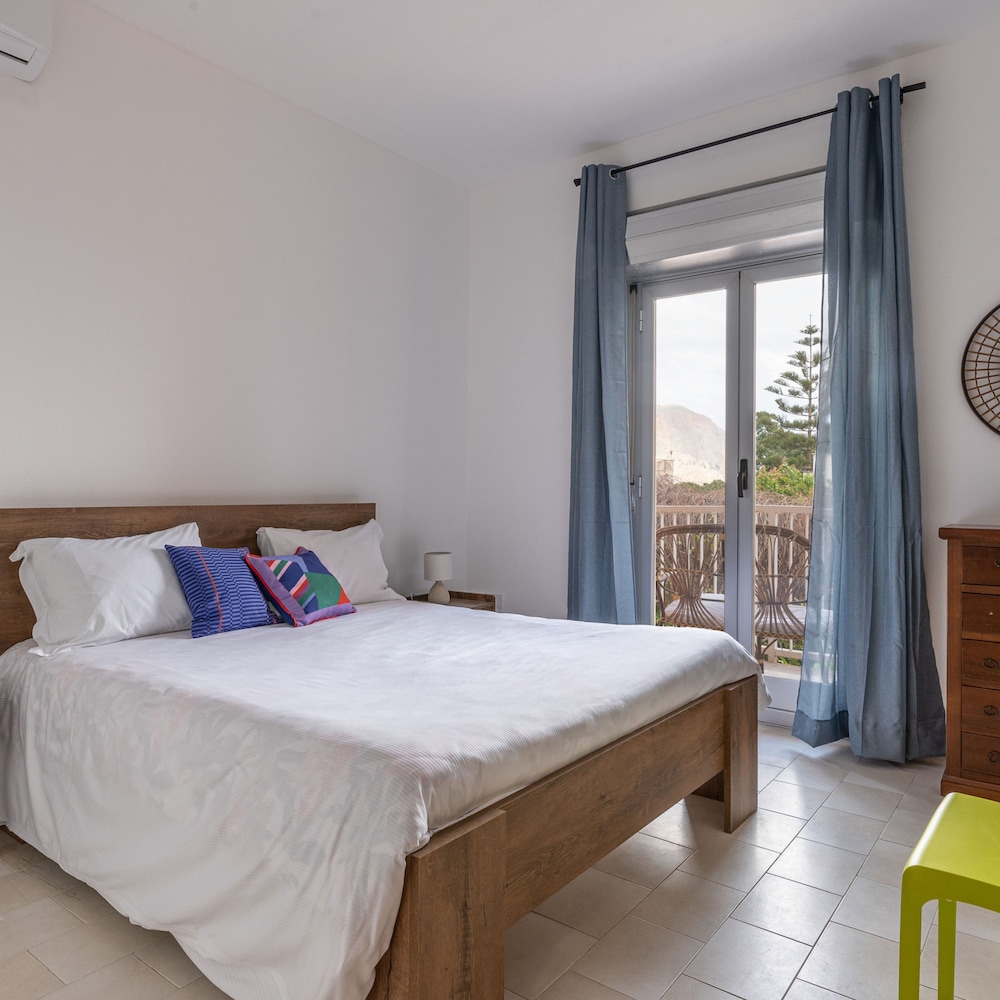 Addaura Seaview Apartment