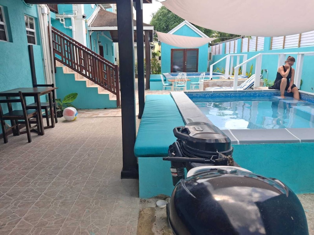BL Villas Dover Beach