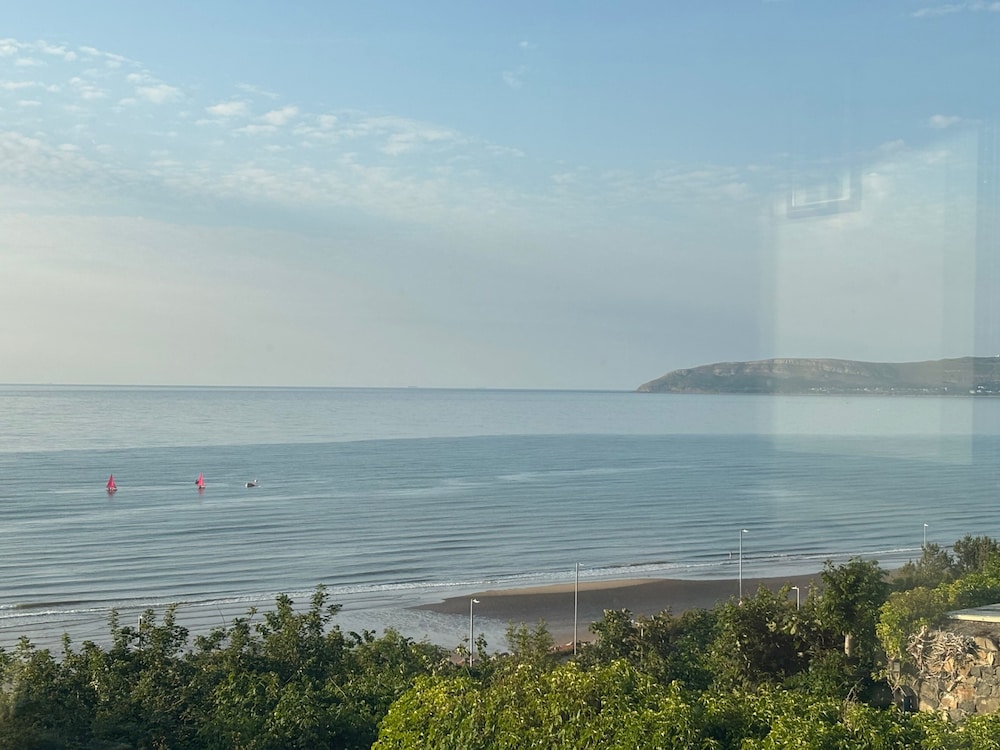 Penmaenmawr Coastal Retreat