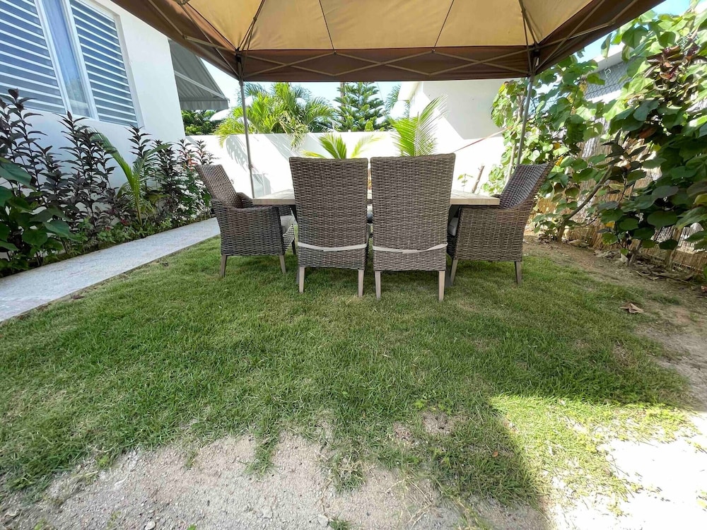2-units, 1 Price! Group Bundle# Luquillo Beach House! #guest Most Loved Home!