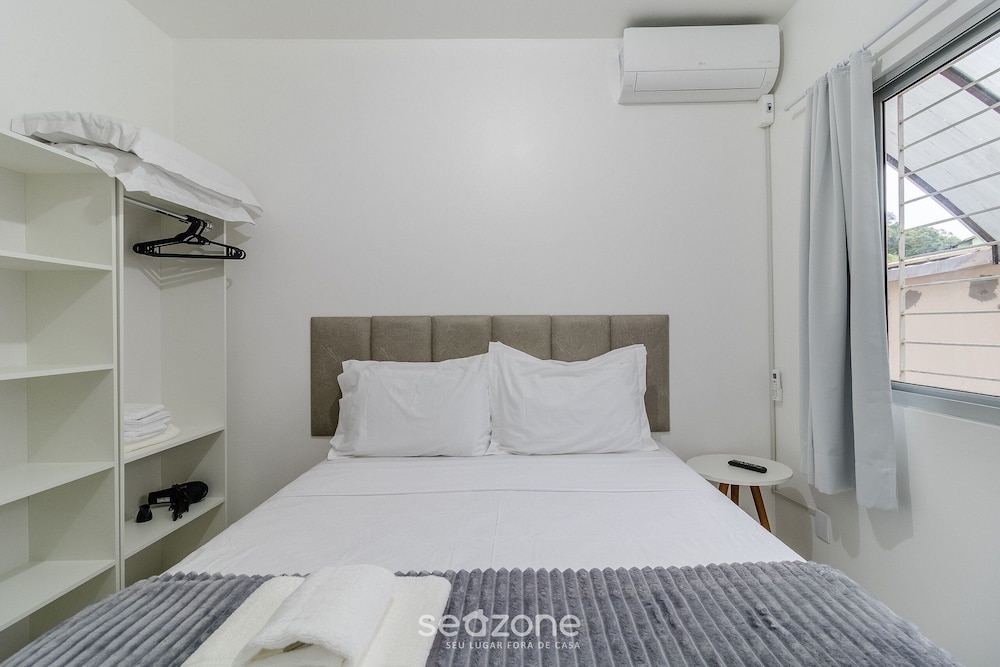 Apt Just Minutes From Lagoa da Conceicao - Sis0005
