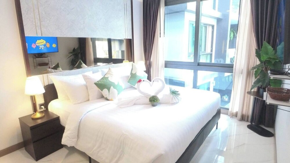 B307 - 1 Bedroom Condo Pool View Near Ao Nang Beach