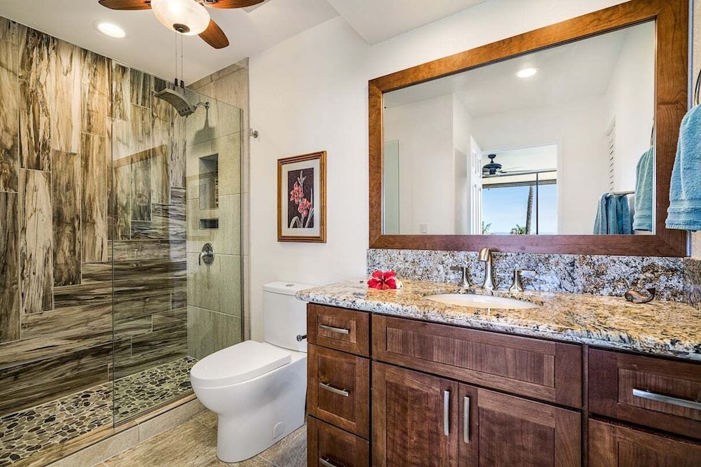Ocean and Golf Course Views - Top Floor -vrkcv