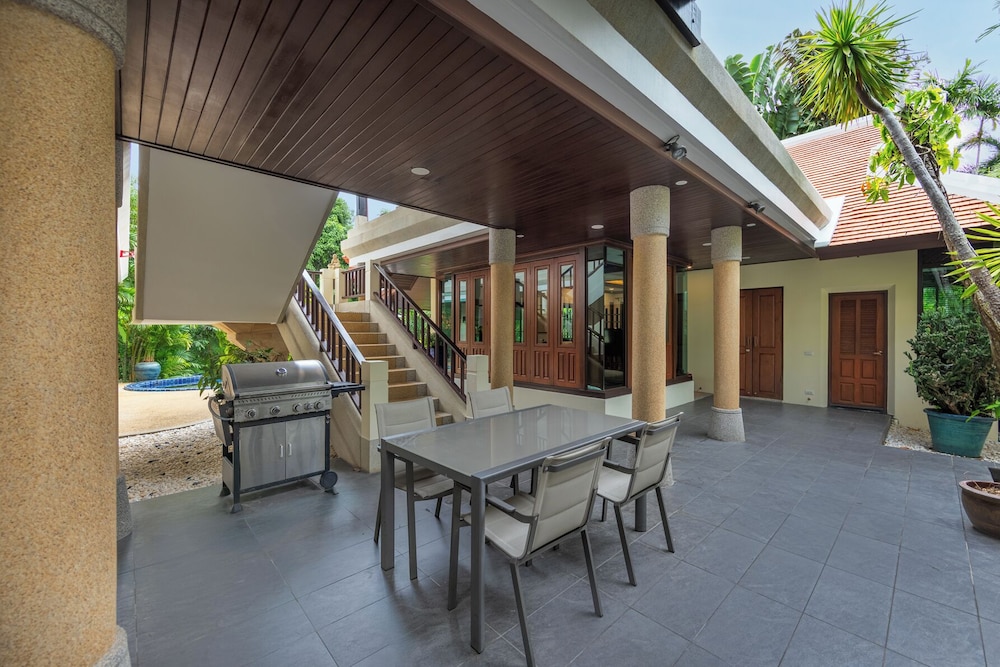 Villa Meraya by Tropiclook