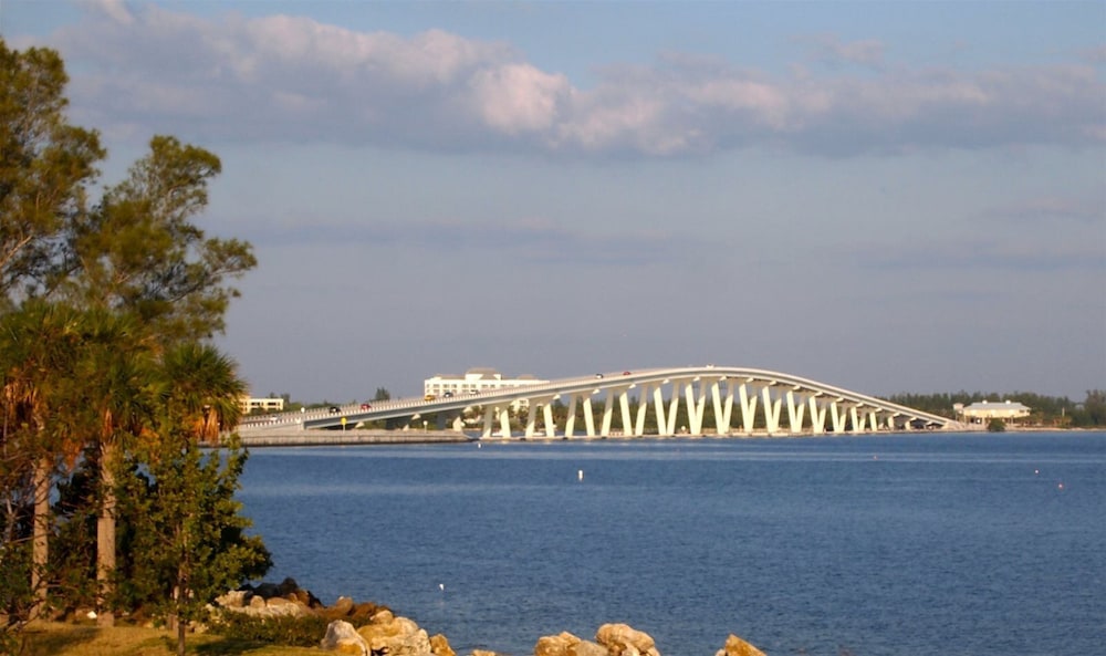 Photo 56
