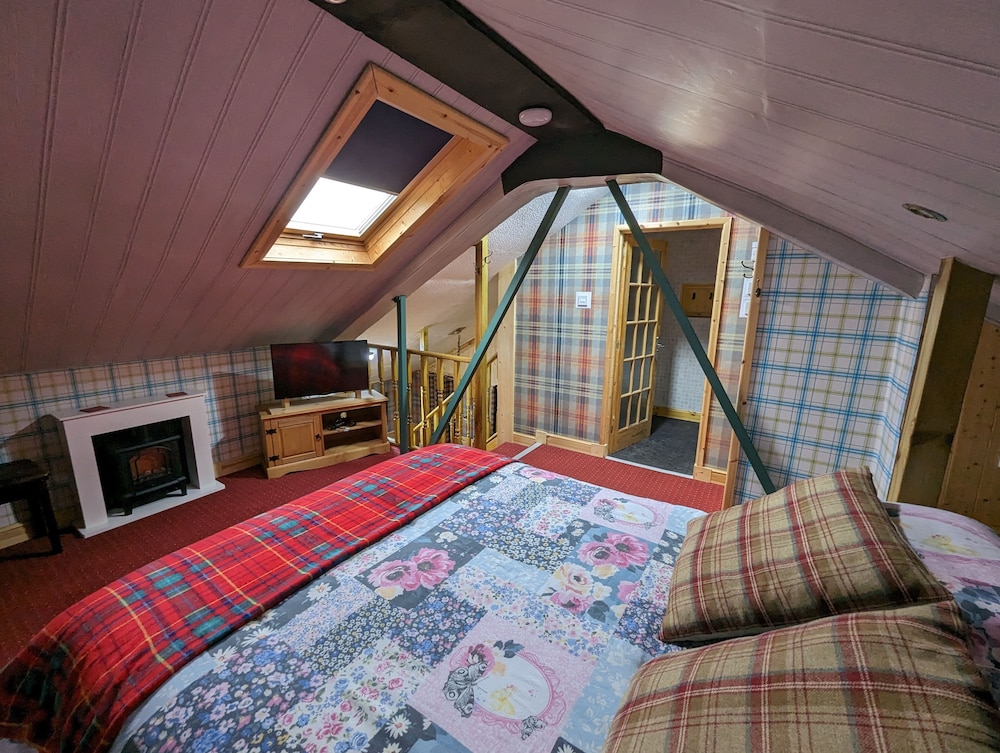 The Steading Highland Glen Lodge