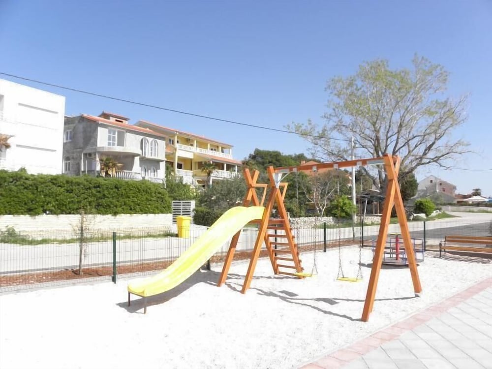 Mladen - Family Friendly & Amazing Location - A3 view 5