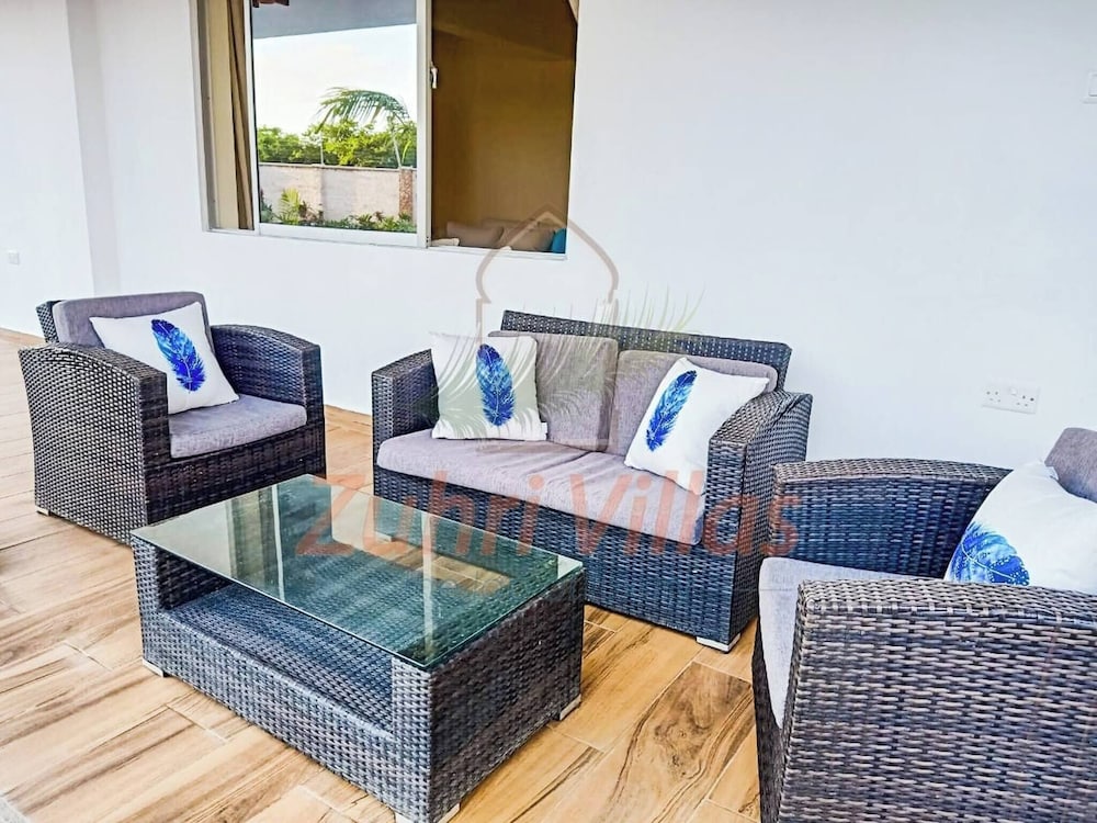 Villa in Diani With a Private Pool
