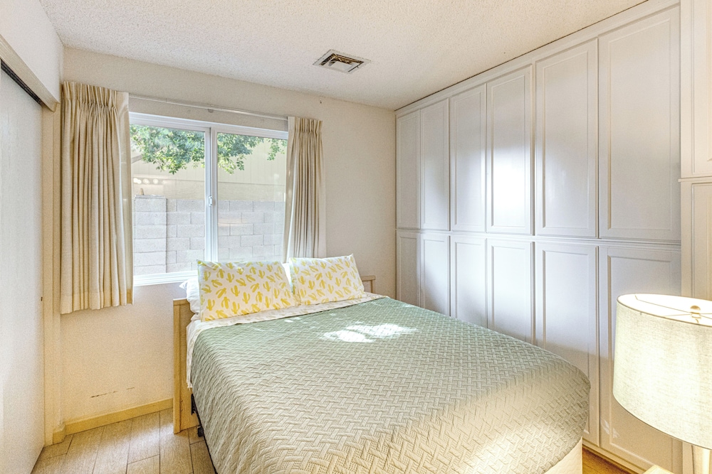 Southwest Getaway w/ Fenced Yard in Chandler!