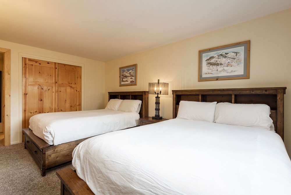 Park City Ski Resort Snow Flower Vacation Condos