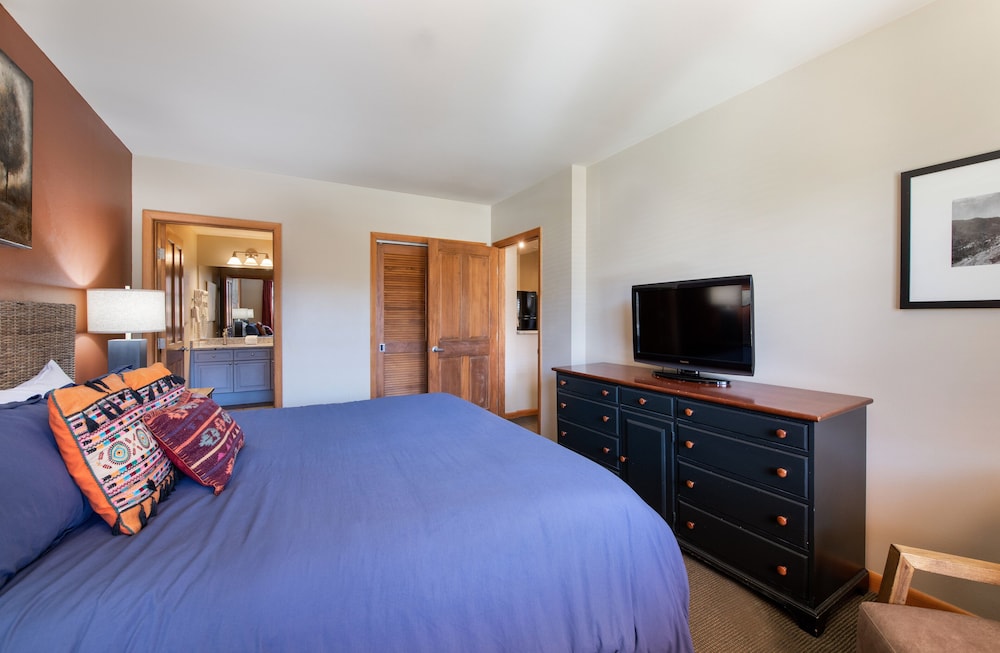 Winter Park Resort Lodging - Zephyr Mountain Condos