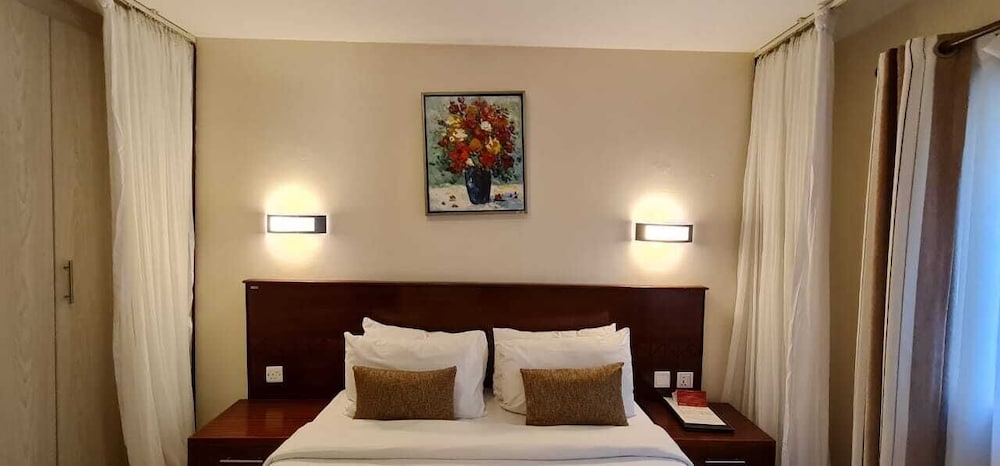 Stay.Plus Diva Homes Westlands view 5