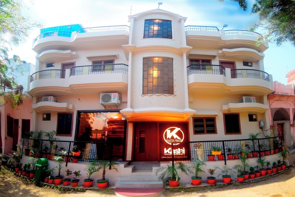 THE KASHI RESIDENCY