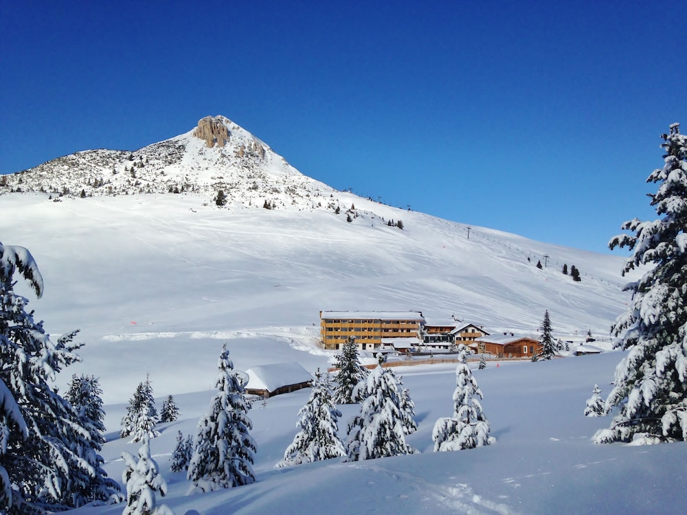 Berghotel Jochgrimm - Your hoome in the Dolomites