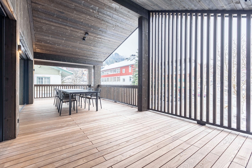 Premium Penthouse With Sauna