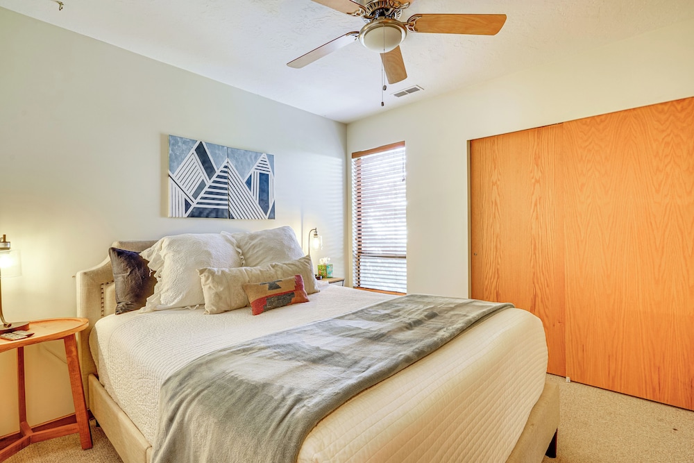 Walk to Old Town Park City: Unit w/ Shared Hot Tub